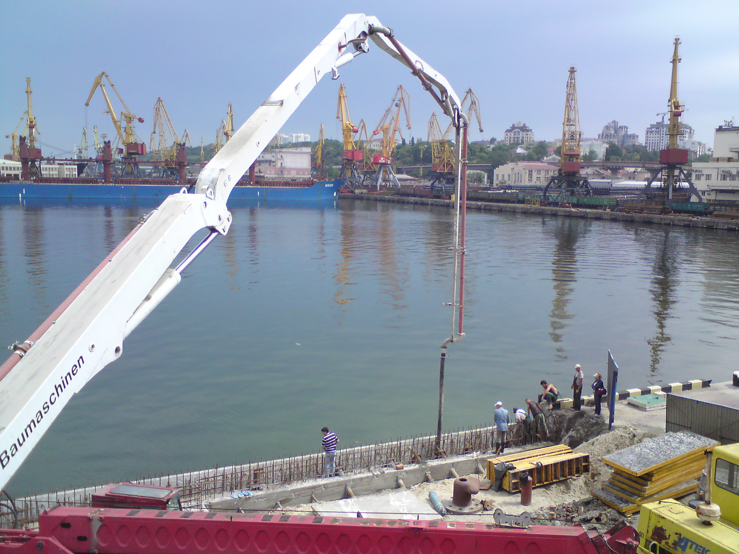 Completed Berth 16 at Odesa port. Project archive photograph.