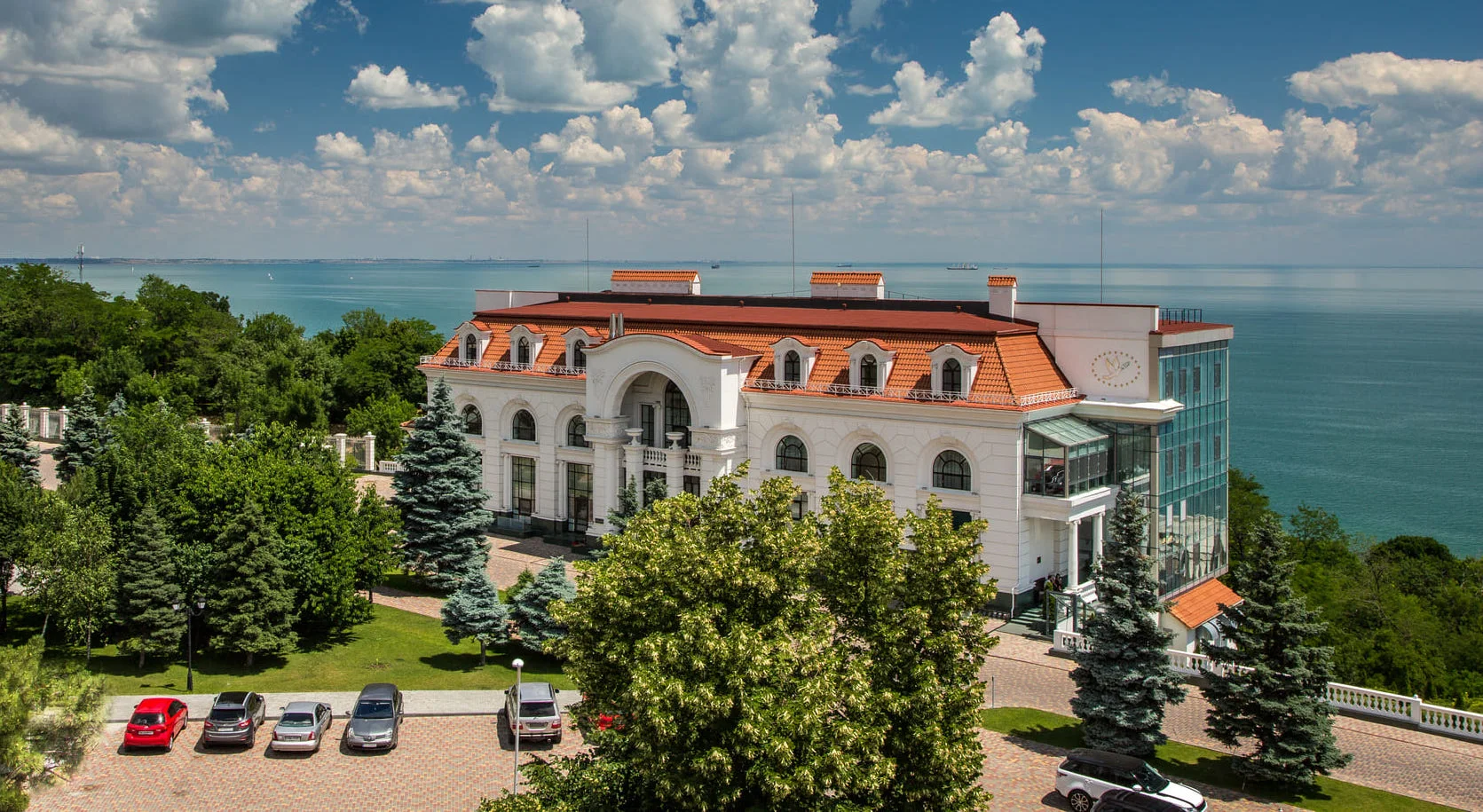 KADORR Hotel Resort & Spa exterior. Property photograph.